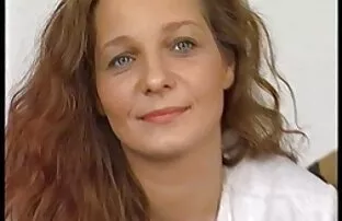 XXX Giovane trio porno amatoriale italiano giapponese studente eccellenza