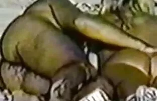 XXX Addobbata con una ragazza dai capelli rossi video amatoriali italiani sex sul fiume