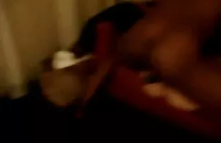 XXX Ragazzo divertimento con due puttana sulle scogliere al mare sex video amatoriali italiani