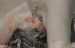 XXX Un casalinga amatoriale xxx cane che sa come alzare il pene gentiluomo