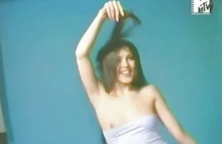 XXX Stronzo patatine bruna sul i migliori siti porno amatoriali italiani tavolo