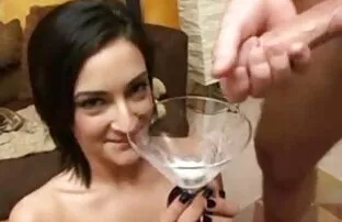 XXX Mangiare nei bar porno amatoriali italiani fatti in casa